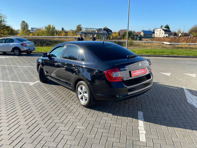 Фото автомобиля 6