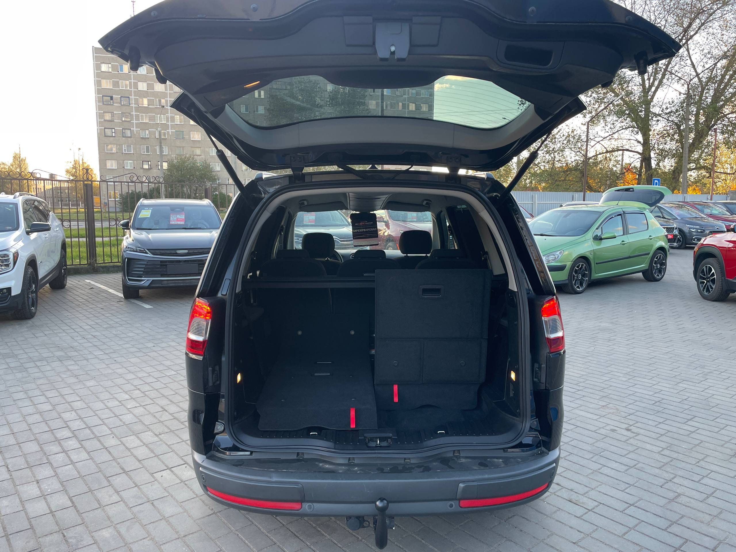 Фото автомобиля 2