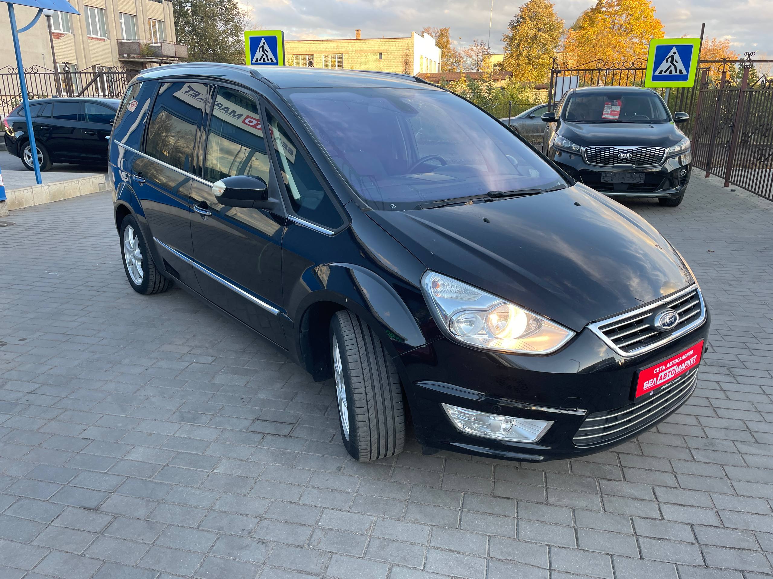 Фото автомобиля 3