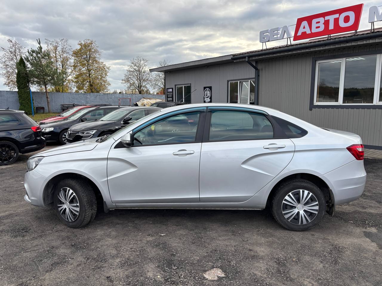 Фото автомобиля 7