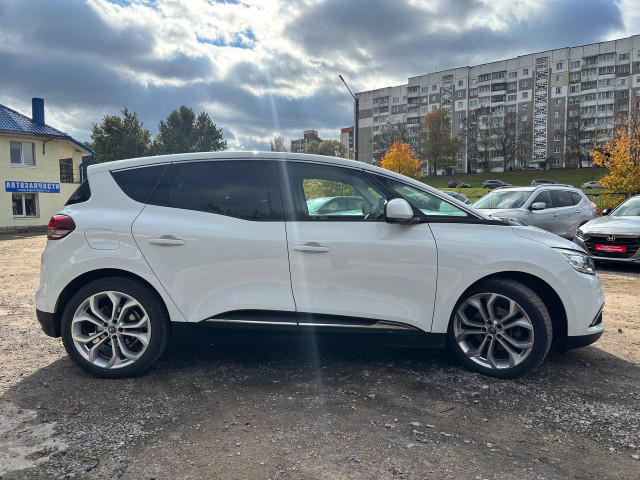 Фото автомобиля 3