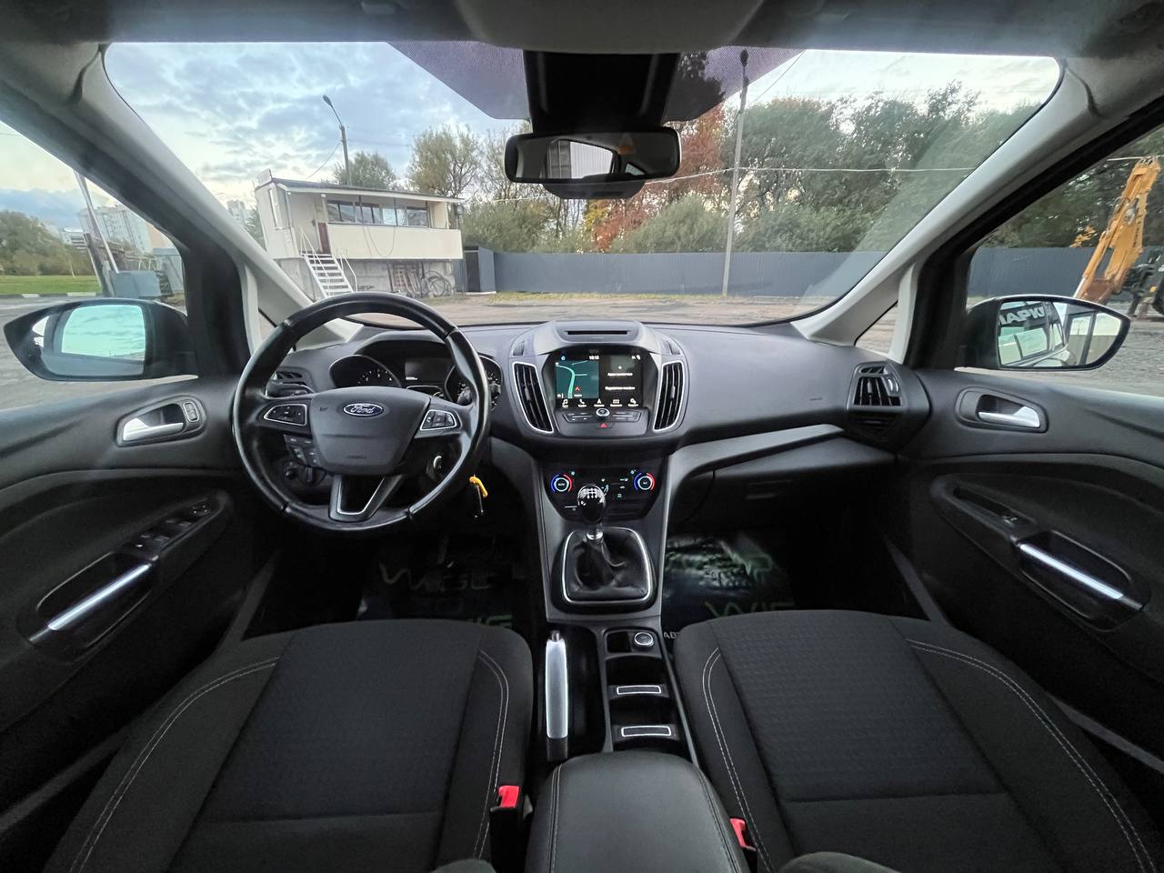 Фото автомобиля 15