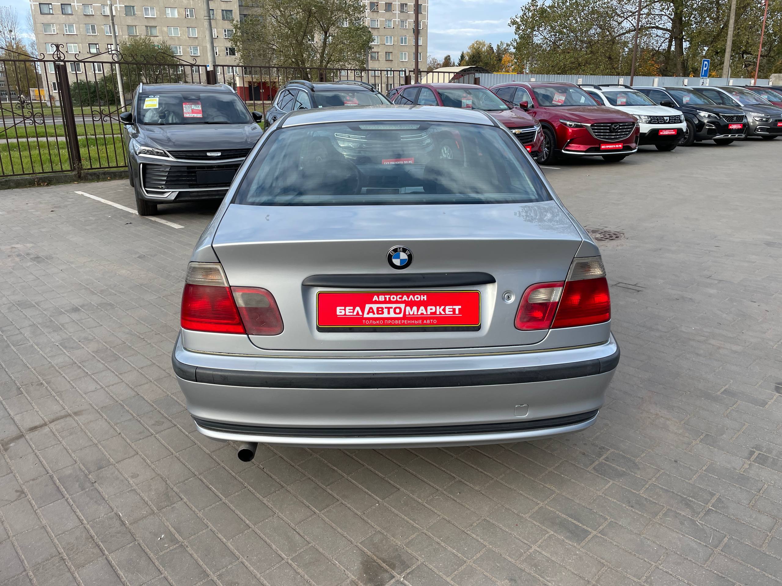Фото автомобиля 10