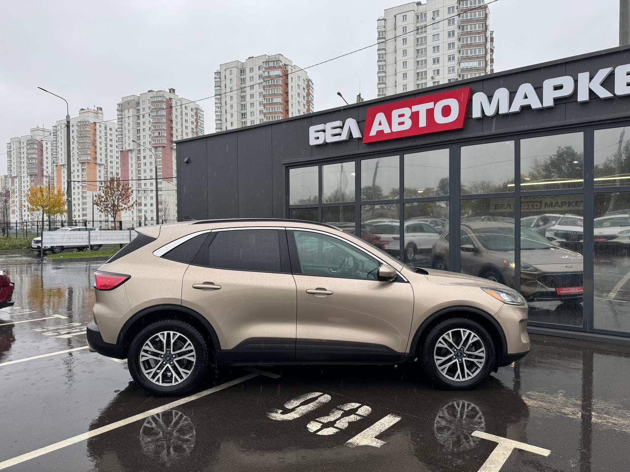 Фото автомобиля 3