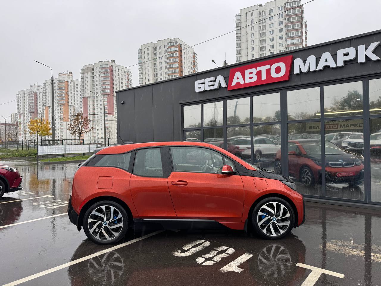 Фото автомобиля 3