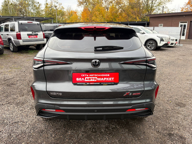 Фото автомобиля 5