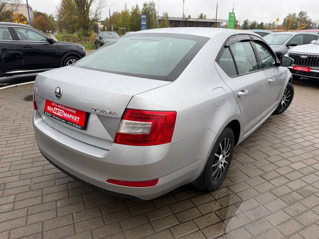 Фото автомобиля 4