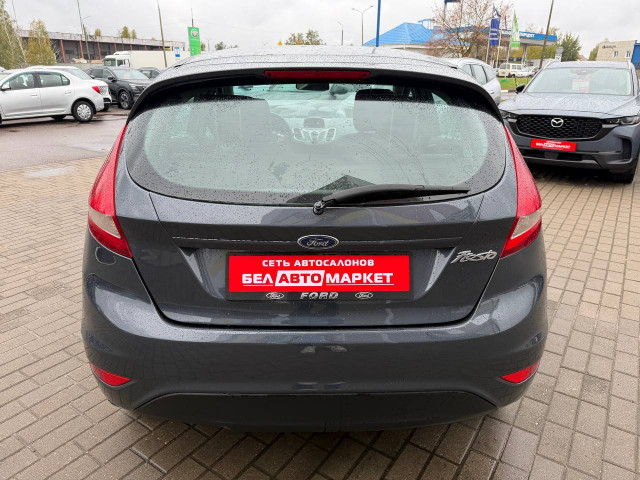 Фото автомобиля 5