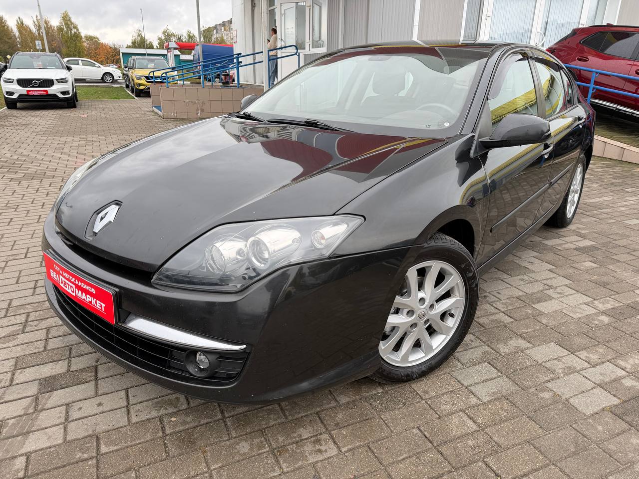 авто с пробегом renault laguna 2009