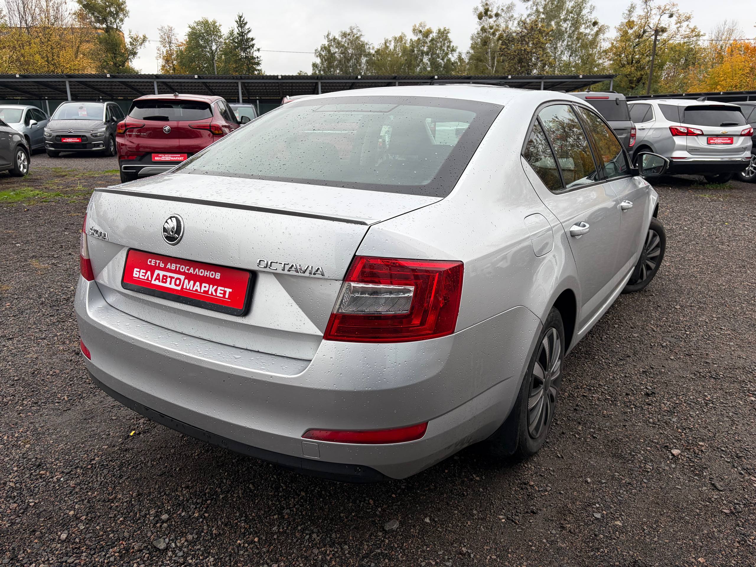 Фото автомобиля 3