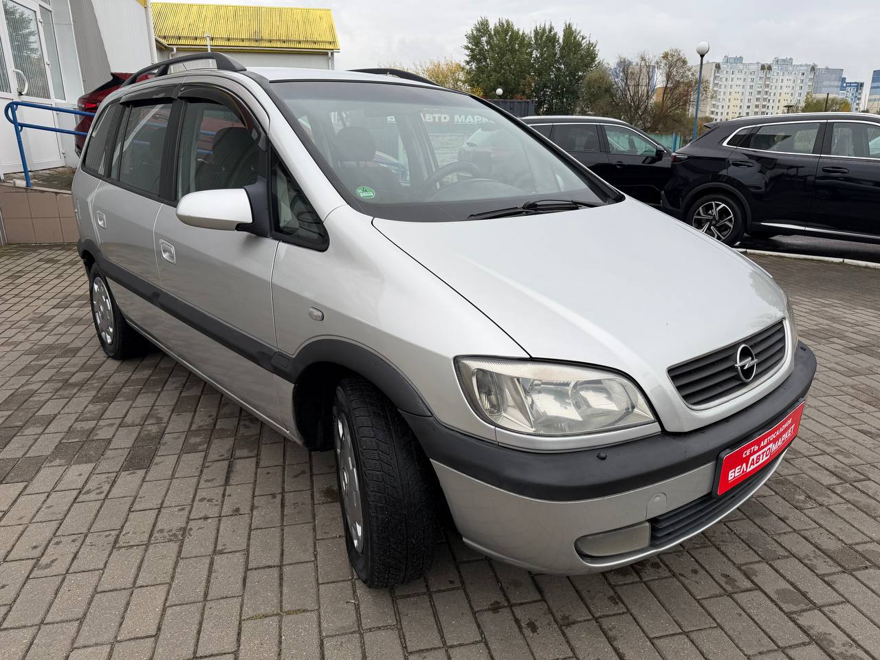Фото автомобиля 2