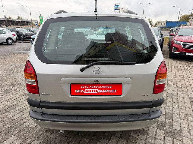 Фото автомобиля 5