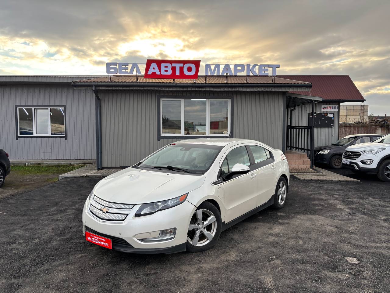 авто с пробегом chevrolet volt 2013