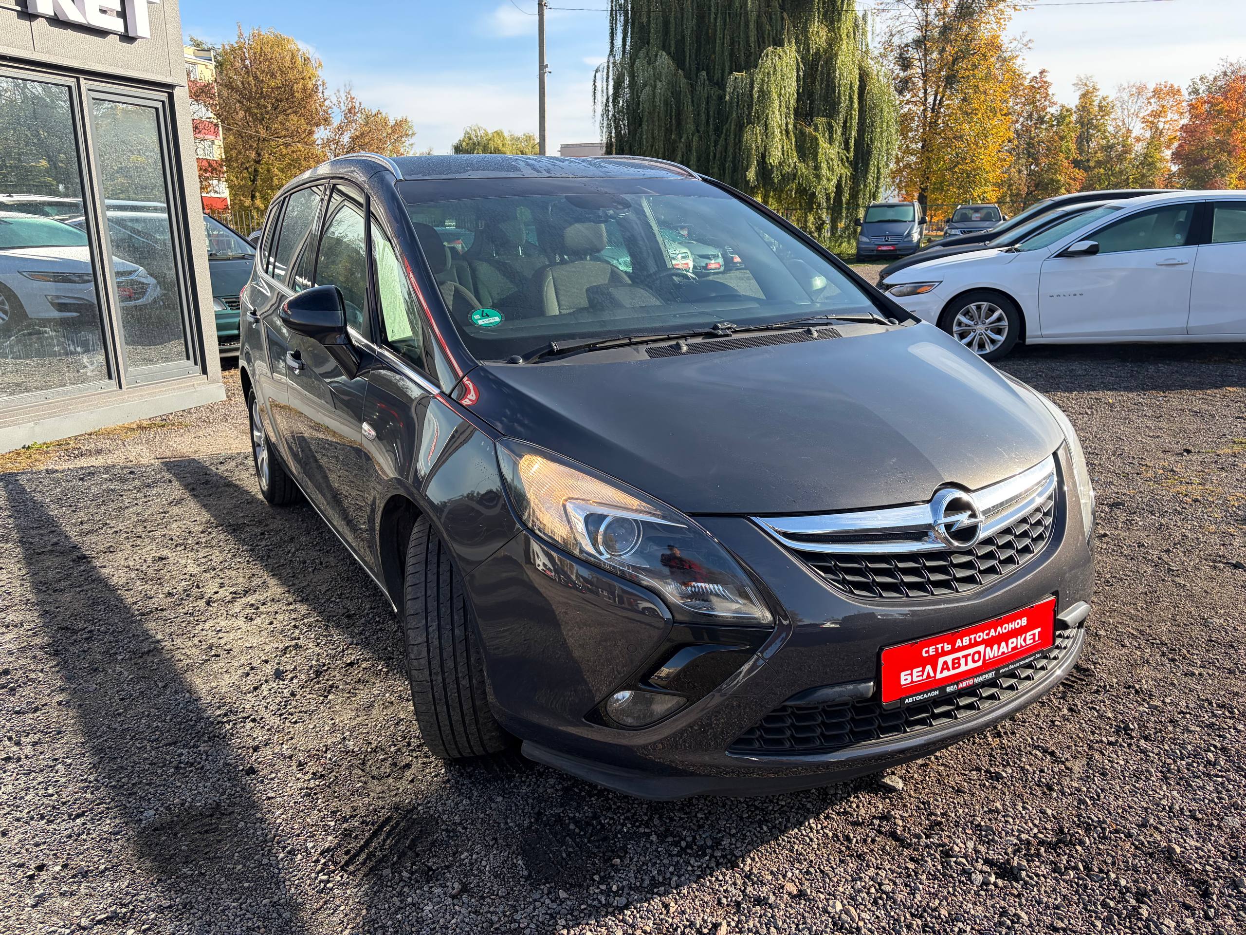 Фото автомобиля 2