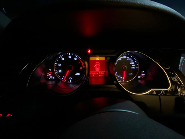Фото автомобиля 10