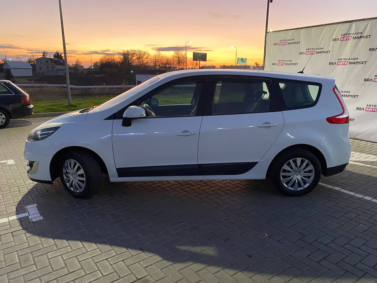Фото автомобиля 7