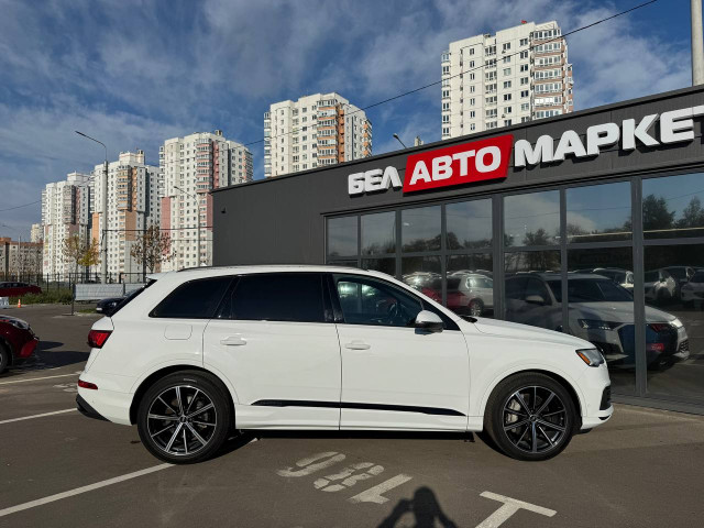 Фото автомобиля 3