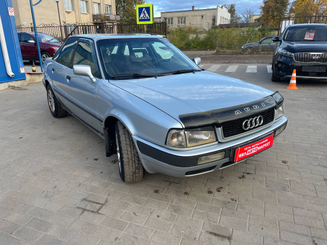 Фото автомобиля 3
