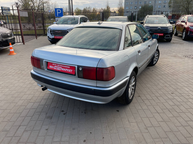 Фото автомобиля 5