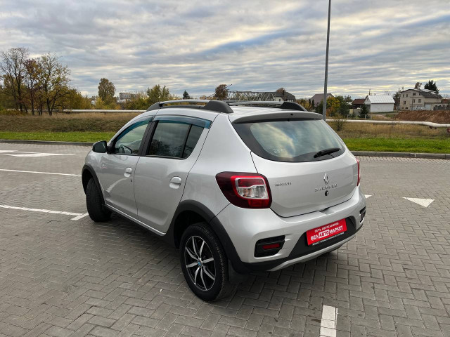 Фото автомобиля 6