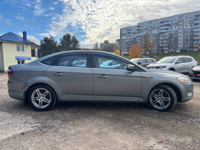 Фото автомобиля 3