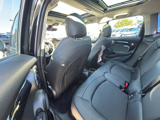 Фото автомобиля 11
