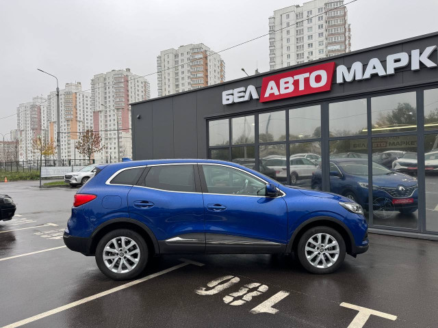 Фото автомобиля 3