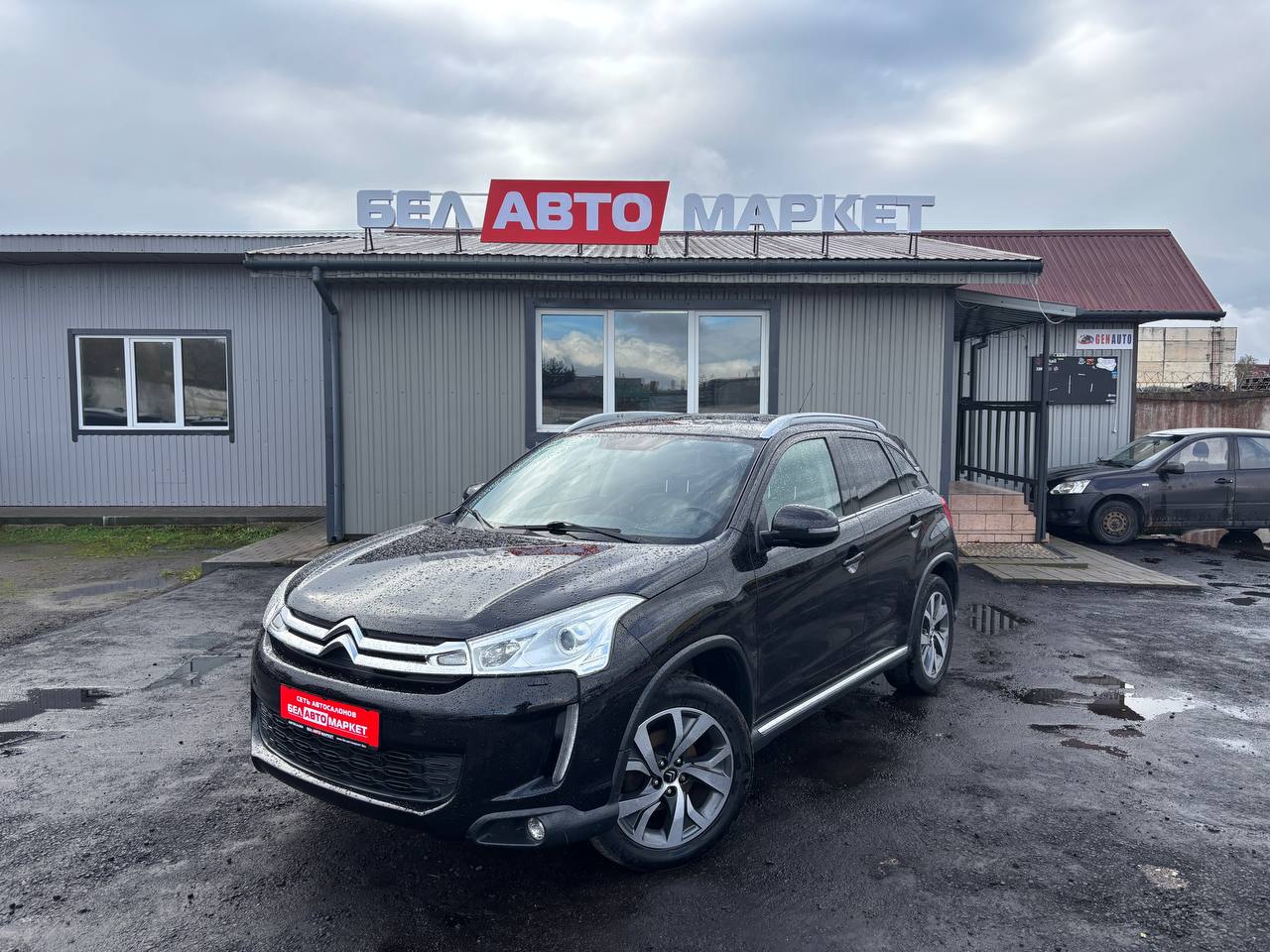 авто с пробегом citroen c4 aircross 2014