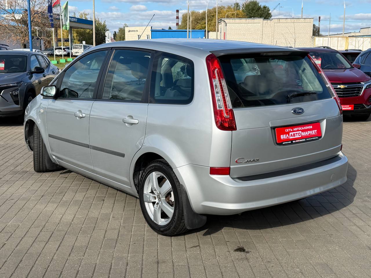Фото автомобиля 6