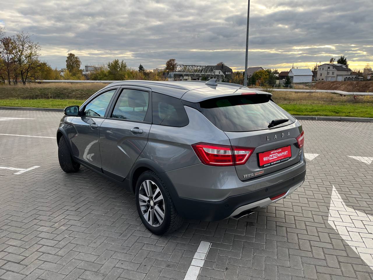 Фото автомобиля 6