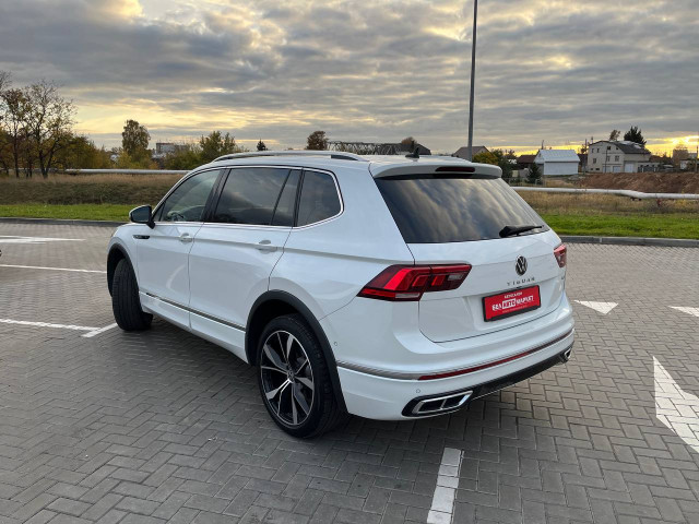 Фото автомобиля 6