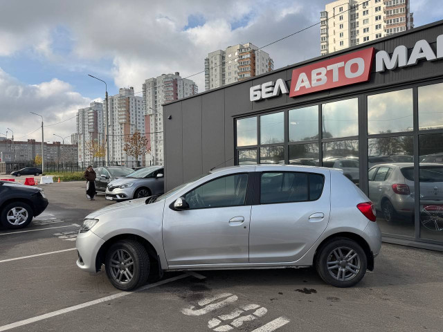 Фото автомобиля 7