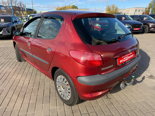 Фото автомобиля 6