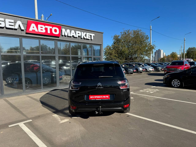 Фото автомобиля 5