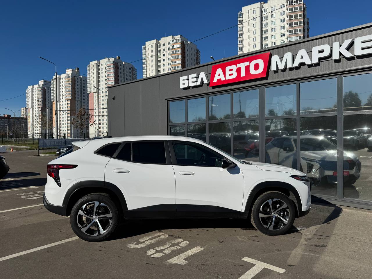 Фото автомобиля 3