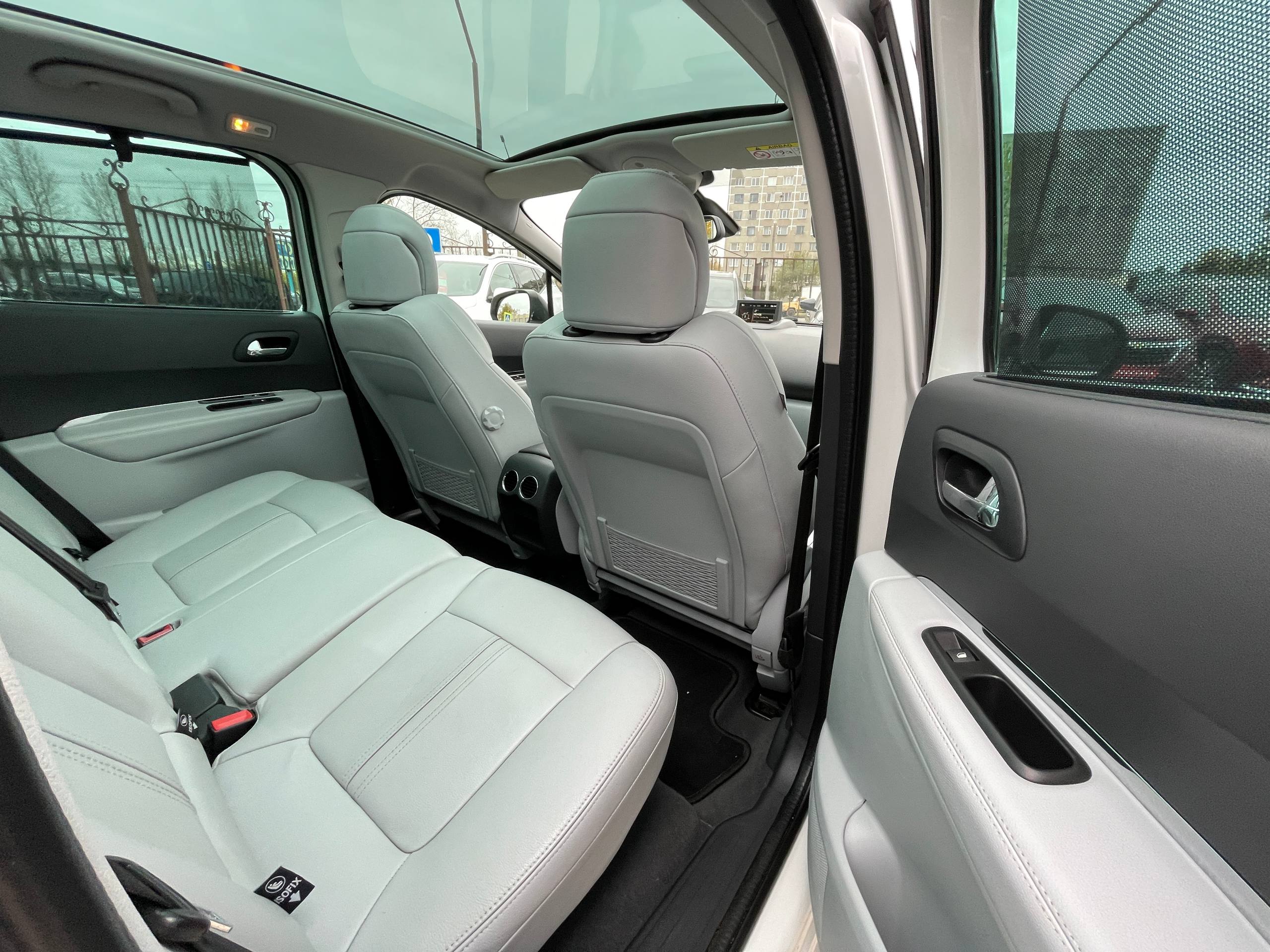 Фото автомобиля 11