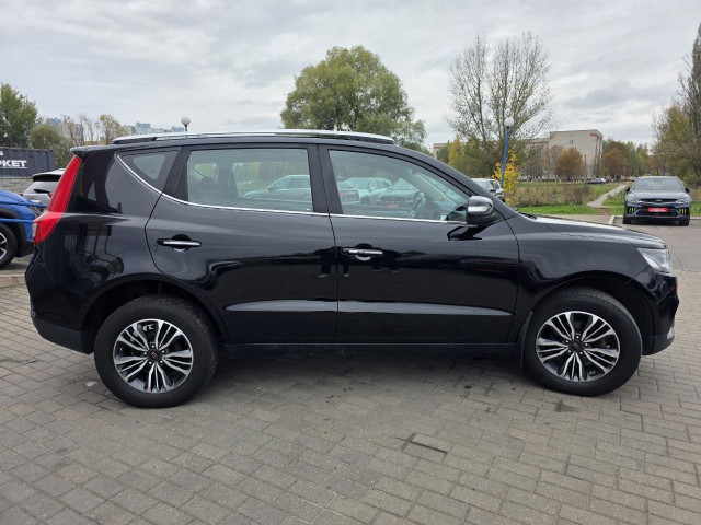 Фото автомобиля 3