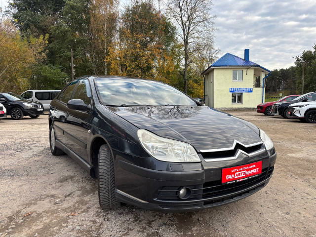 Фото автомобиля 2
