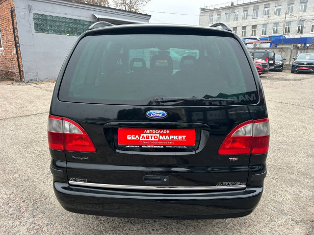 Фото автомобиля 5
