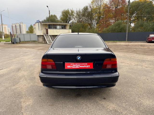 Фото автомобиля 5