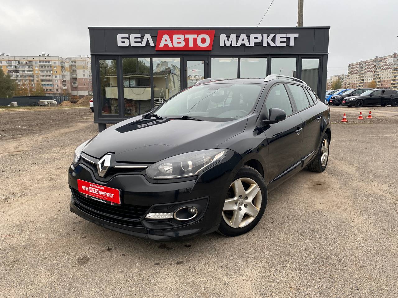 авто с пробегом renault megane 2015