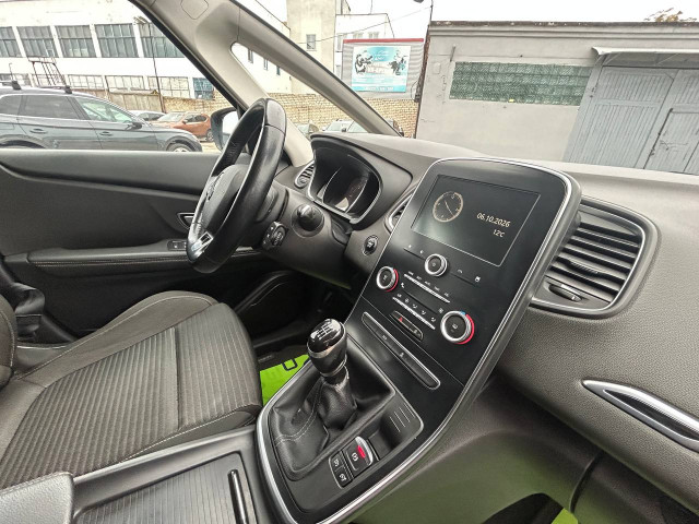 Фото автомобиля 15