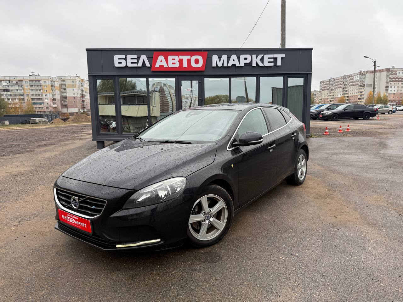 авто с пробегом volvo v40 2013
