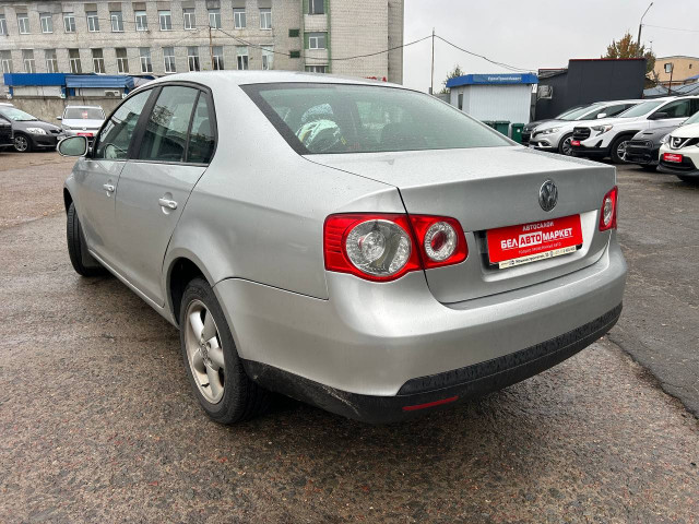 Фото автомобиля 6