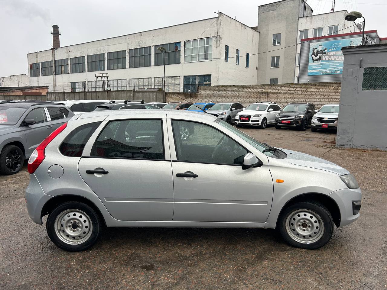Фото автомобиля 3