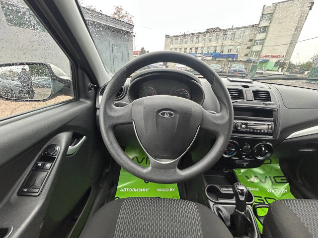 Фото автомобиля 11