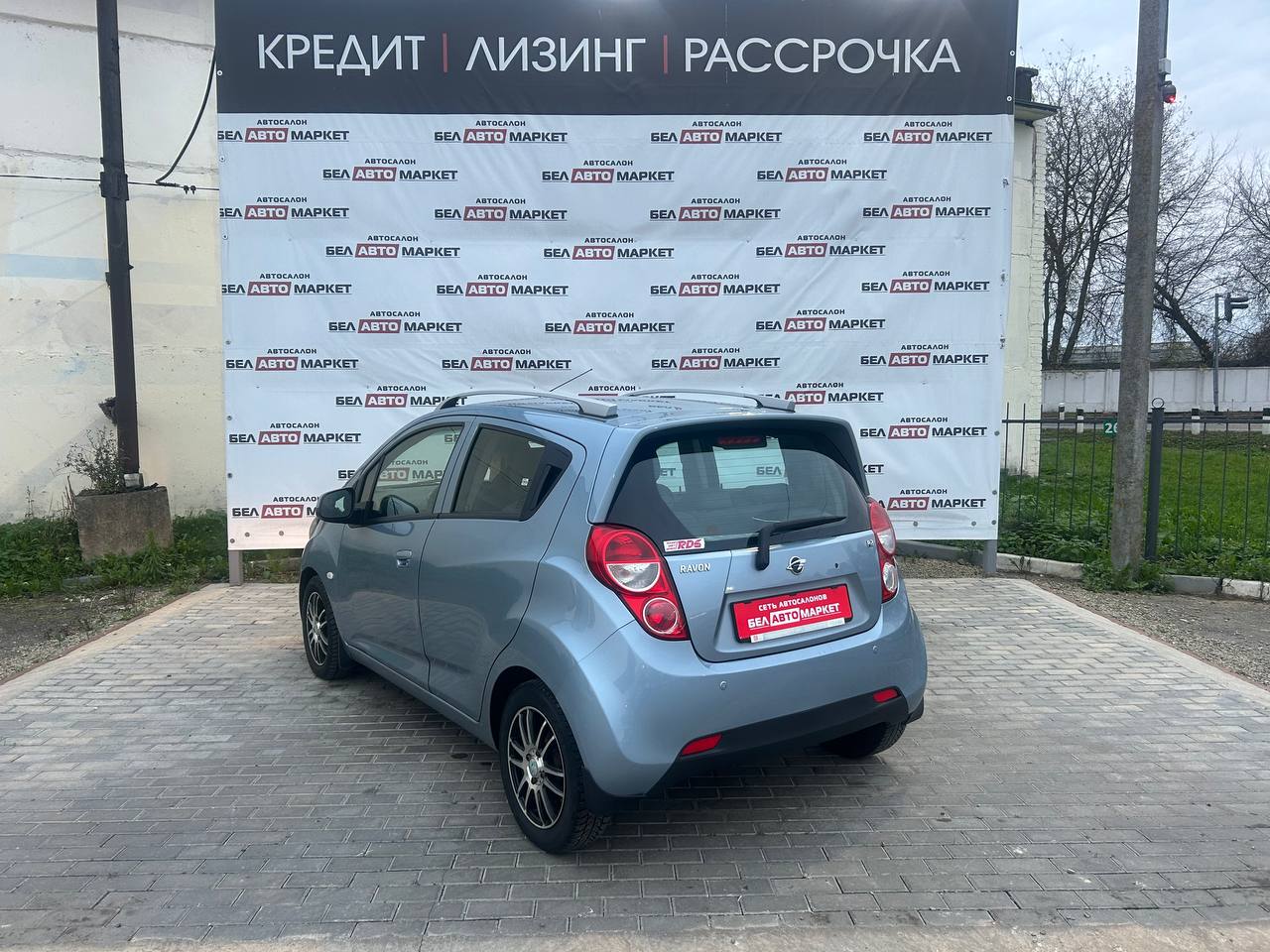 Фото автомобиля 3