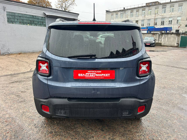Фото автомобиля 5