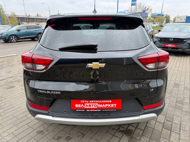 Фото автомобиля 5