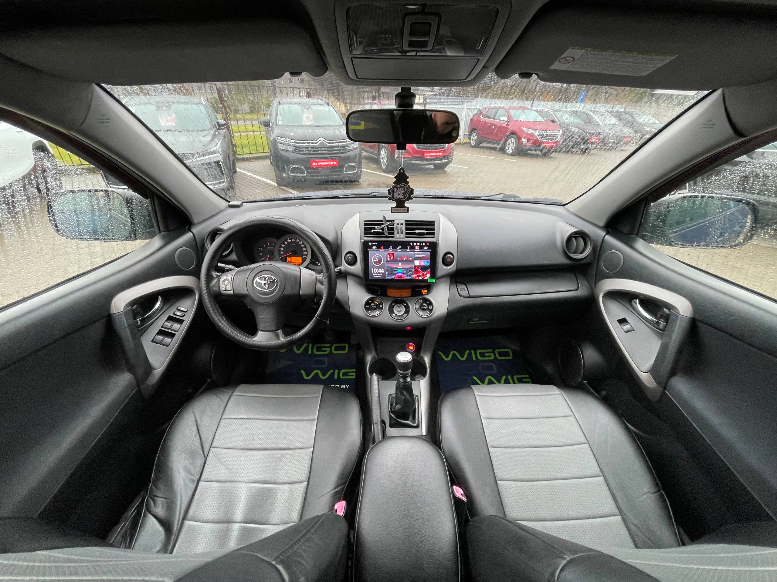 Фото автомобиля 12